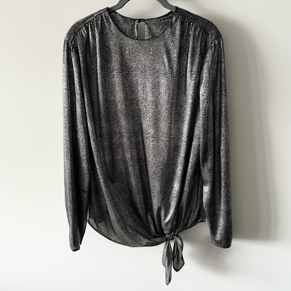 Vintage Carry Back Metallic Side Tie Blouse Top Shirt Silver k